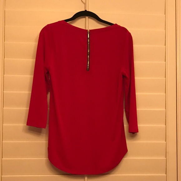 Chico's Outlet Hi Low Top Size 0 - Picture 2 of 3